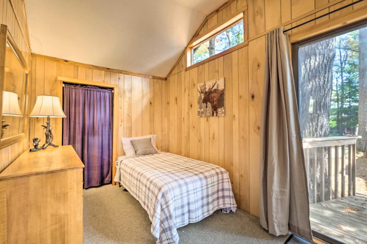 Lake Pleasant Cabin On 3 Acres With Kayaks And Beach! Luaran gambar
